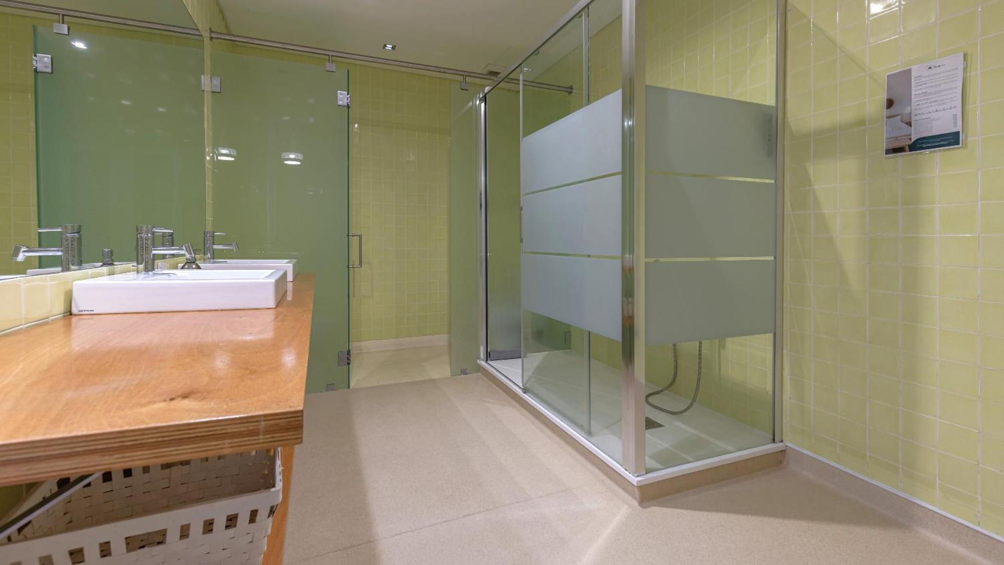 Lovelystay - Chiado 3Bedroom Wonder Lisbona Esterno foto