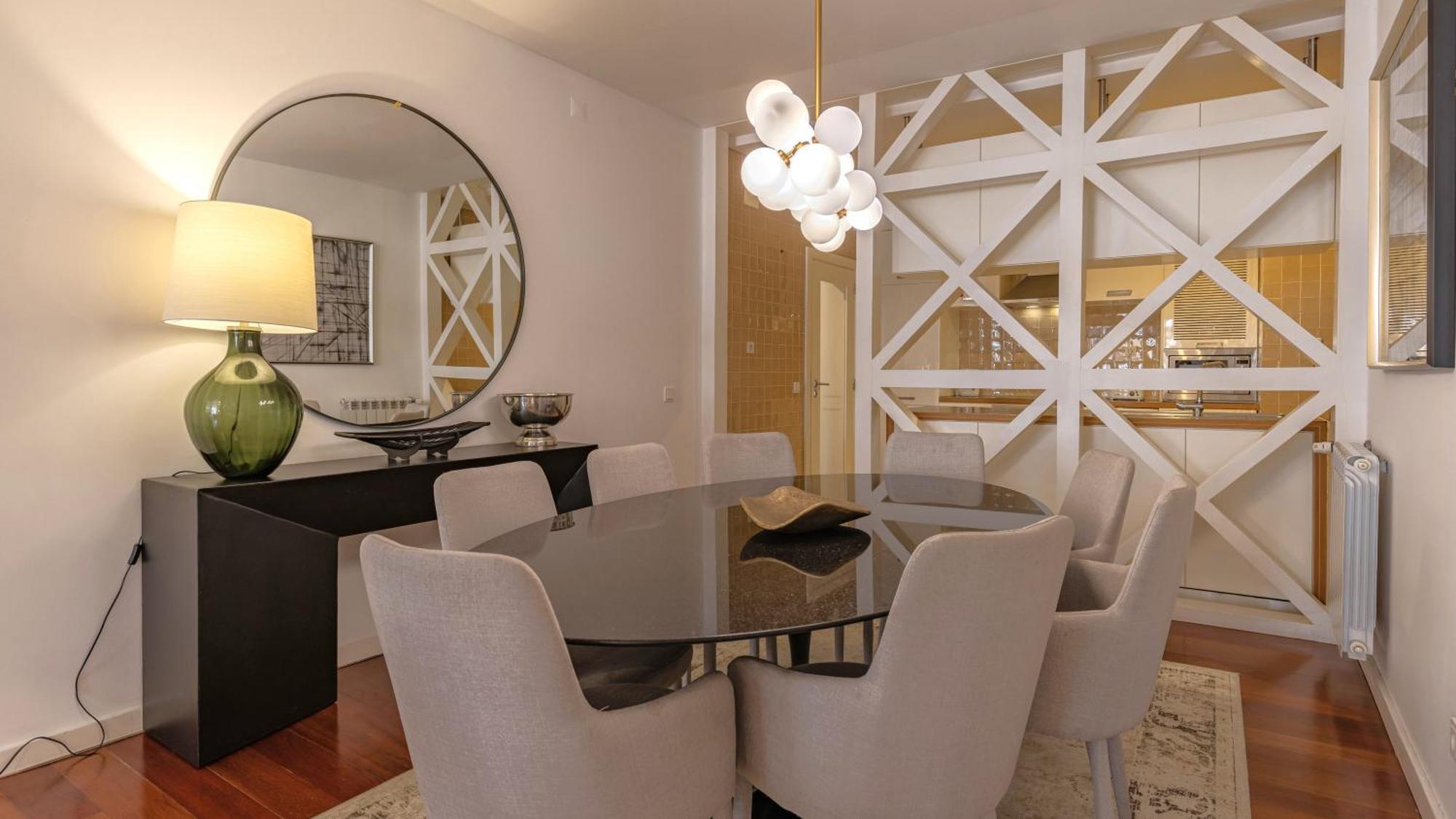 Lovelystay - Chiado 3Bedroom Wonder Lisbona Esterno foto