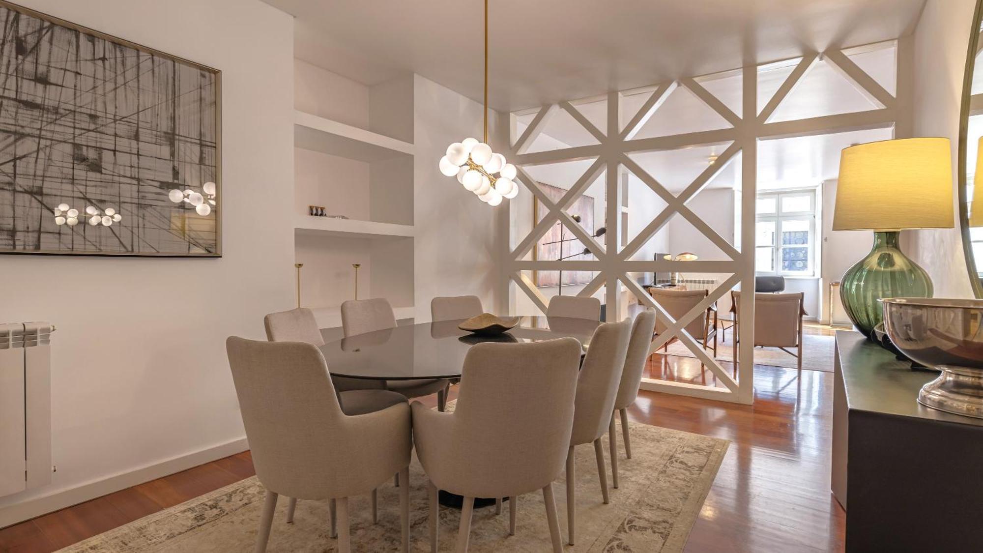 Lovelystay - Chiado 3Bedroom Wonder Lisbona Esterno foto