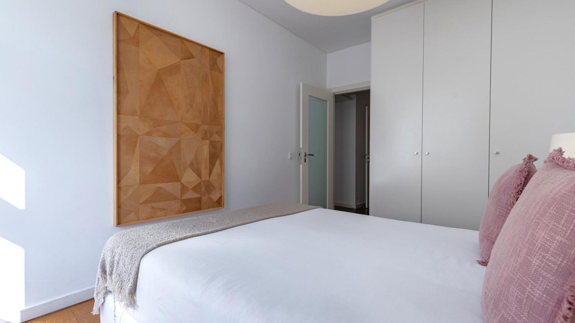 Lovelystay - Chiado 3Bedroom Wonder Lisbona Esterno foto
