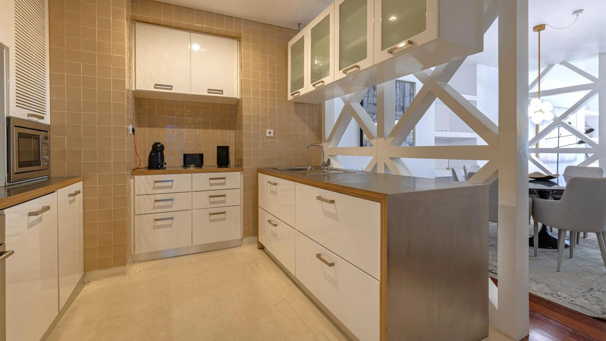Lovelystay - Chiado 3Bedroom Wonder Lisbona Esterno foto